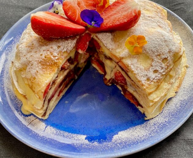 Fluffy Hungarian Pancake Cake