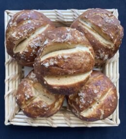 Puha perec burger buci recept avagy a Bajor lúgos zsemle