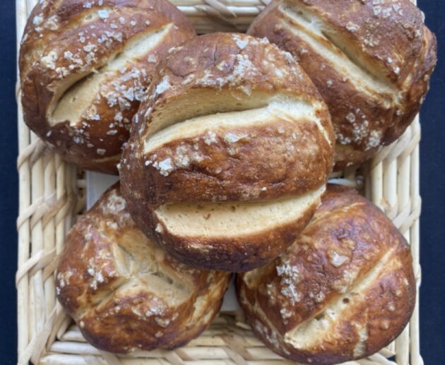 Pretzel burger buci recept