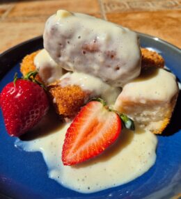 Rántott tejbegríz, vanília öntettel