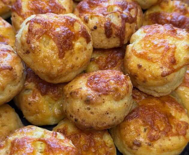 Túrós pogácsa recept