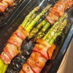 Baconbe tekert spárga