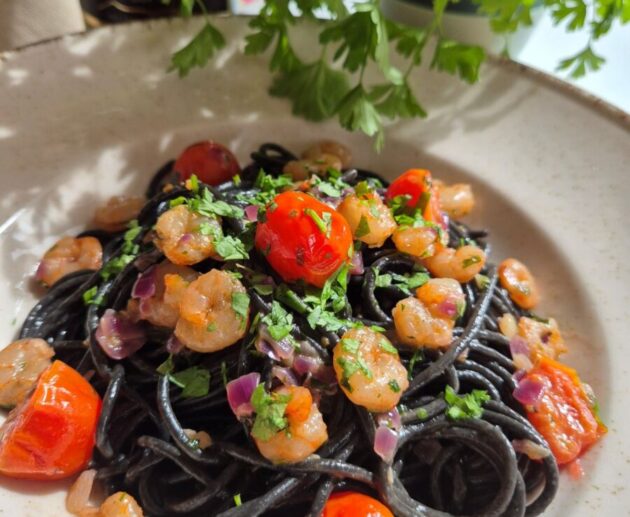 Garnélás fekete spagetti