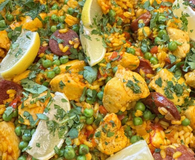 csirkés-chorizós paella