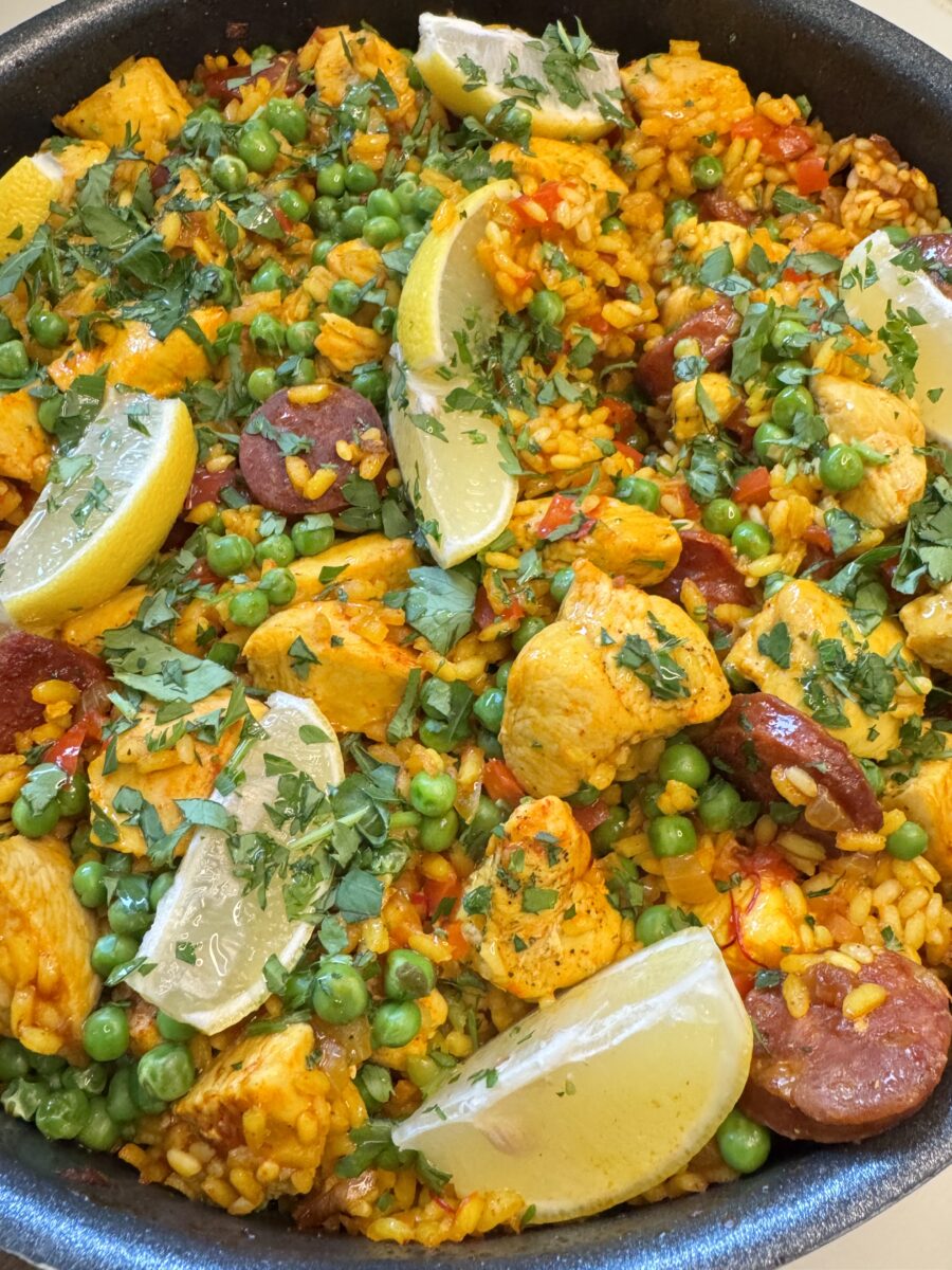 csirkés-chorizós paella