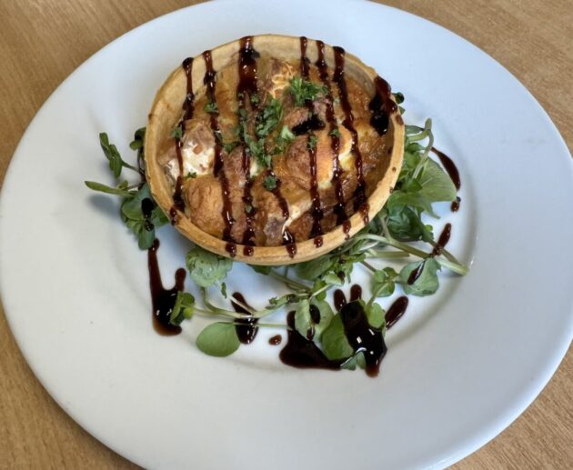 Kecskesajtos tart